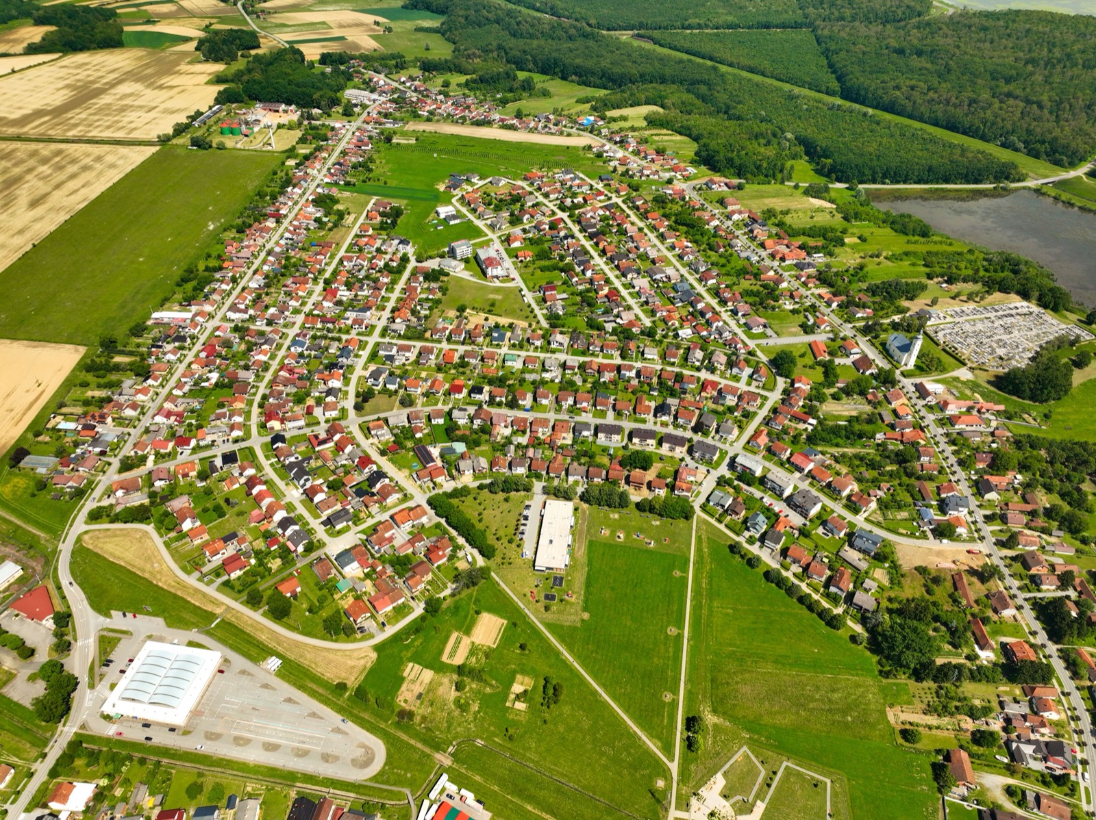 Luftbild Bebauungsgebiet mit Einfamilienhäusern